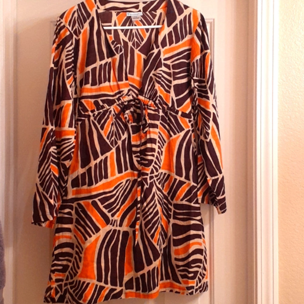 Very Cute Pull Over Blouse.